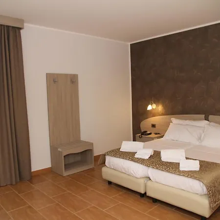 Monte San Giovanni-Nebrodi Rooms San Marco d'Alunzio Buitenkant foto