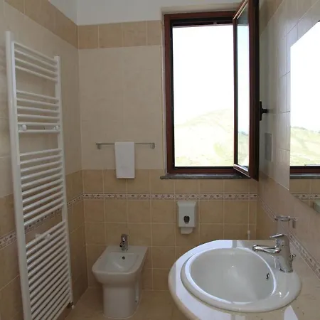 Monte San Giovanni-Nebrodi Rooms San Marco d'Alunzio Buitenkant foto