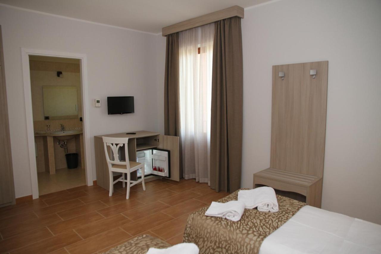 Monte San Giovanni-nebrodi Hotel