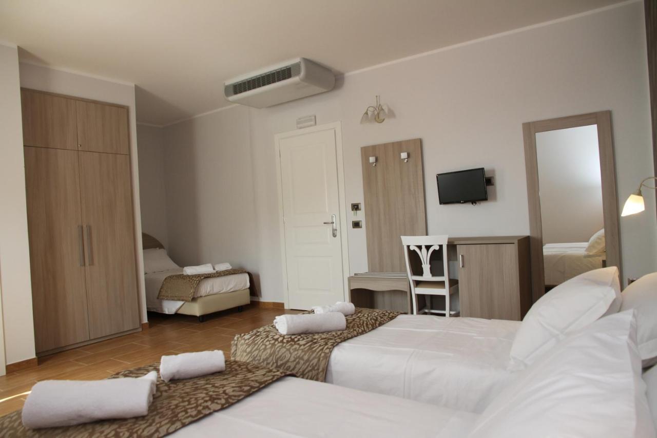 Monte San Giovanni-nebrodi Hotel 3*