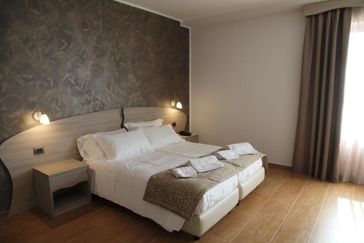 Monte San Giovanni-nebrodi 3*