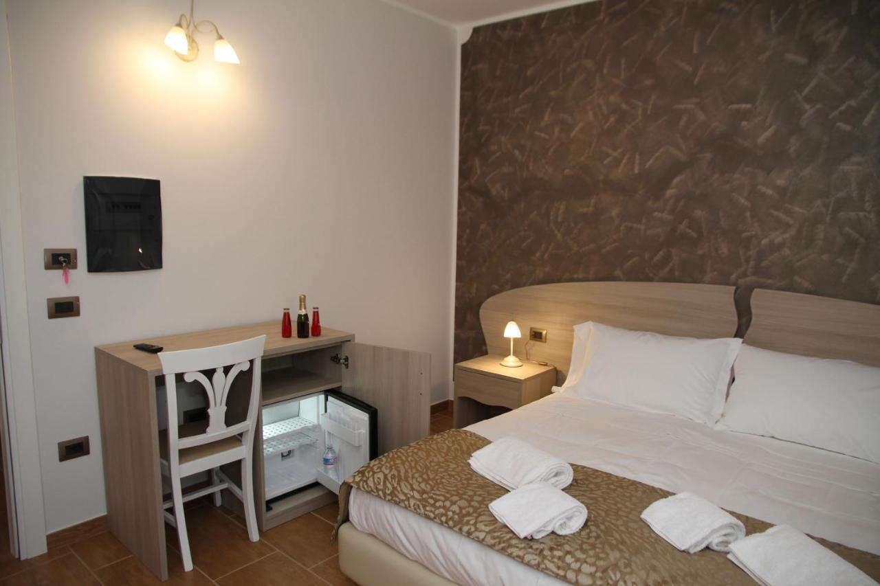 Hotel Monte San Giovanni-nebrodi 3*